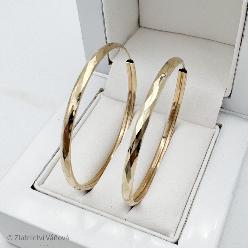 Žluté zlato náušnice kruhy s průměrem 36mm